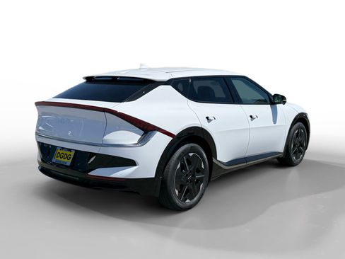 New 2026 Kia EV6 Wind RWD image 5