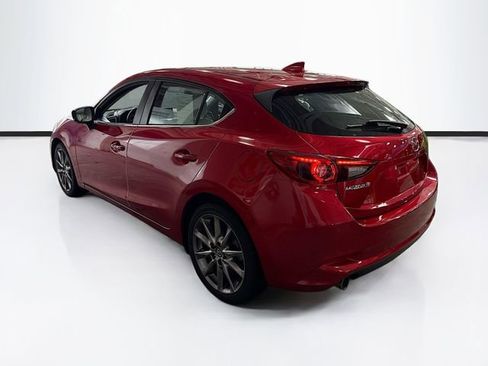 Used 2018 MAZDA MAZDA3 Grand Touring image 8