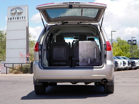 Used 2006 Toyota Sienna LE AWD/4WD image 8