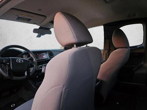 Used 2021 Toyota Tacoma SR image 16