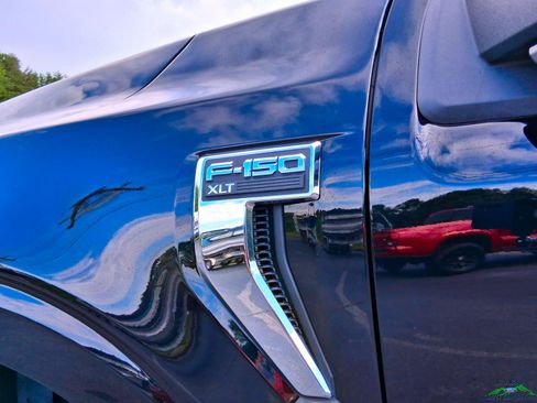 Used 2022 Ford F150 XLT w/ Equipment Group 302A High AWD/4WD image 28