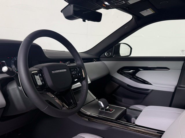 Certified 2026 Land Rover Range Rover Evoque S AWD/4WD image 39