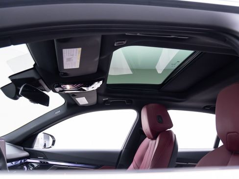 Certified 2024 BMW 540i xDrive 540i xDrive image 18