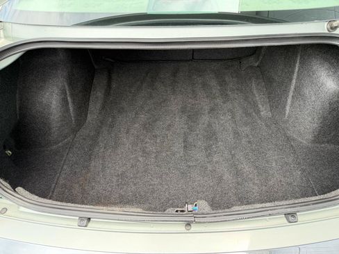 Used 2006 Chrysler 300 C w/ Sound Group II RWD image 13