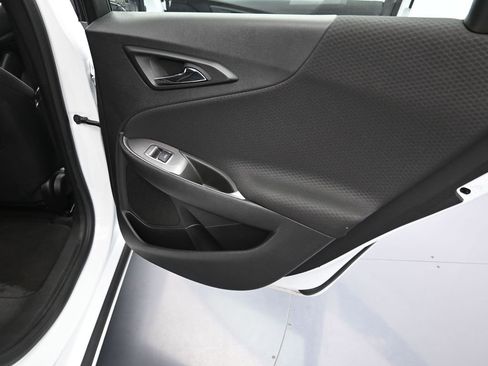 Certified 2025 Chevrolet Malibu LT image 32