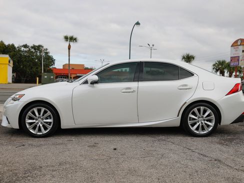 Used 2015 Lexus IS 250 w/ Navigation System Package image 8