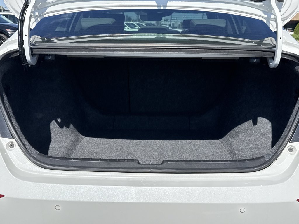 Used 2020 Honda Accord Touring image 31
