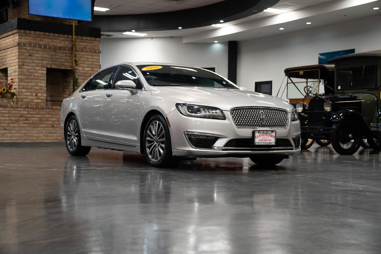 Used 2018 Lincoln MKZ Select w/ Select Plus Package FWD image 5