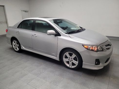 Used 2013 Toyota Corolla S w/ Premium Pkg image 11
