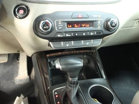 Used 2019 Kia Sorento EX AWD/4WD image 19