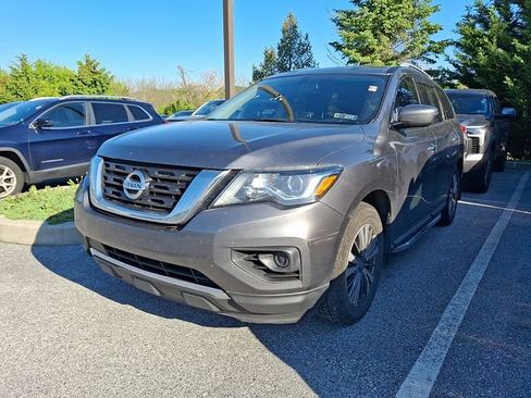 Used 2019 Nissan Pathfinder S AWD/4WD image 3