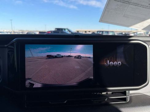 New 2026 Jeep Gladiator Sport image 30