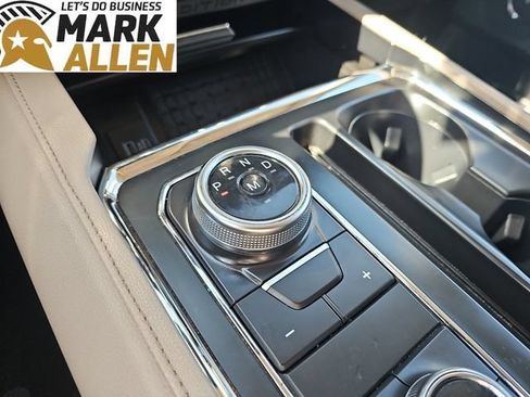 Used 2024 Ford Expedition Max XLT AWD/4WD image 15