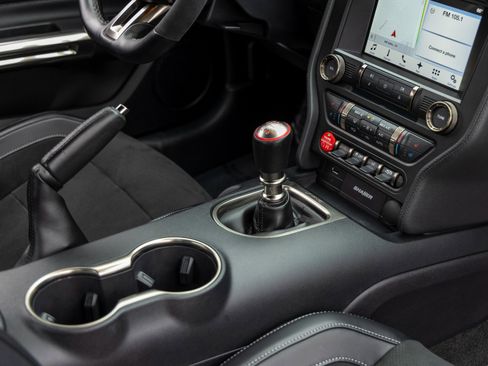 Used 2017 Ford Mustang Shelby GT350 image 43