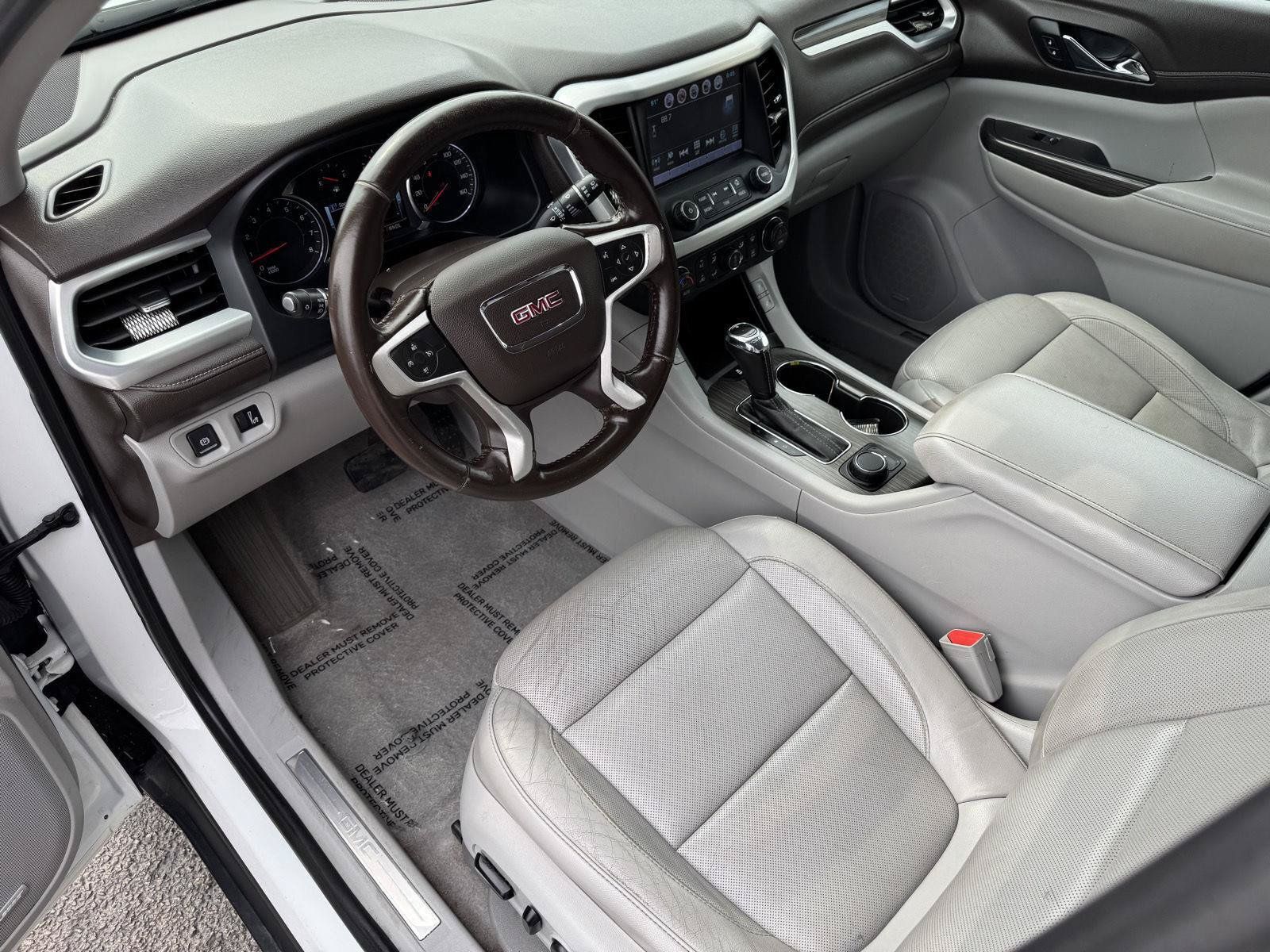 Used 2019 GMC Acadia SLT FWD image 22