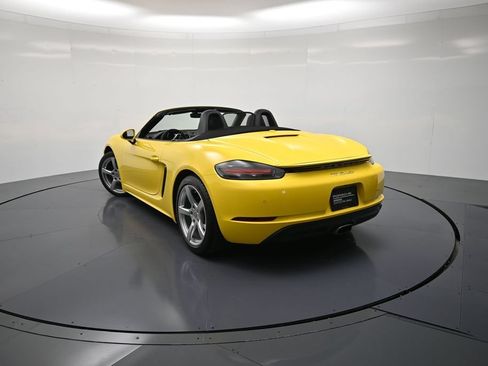 Certified 2023 Porsche 718 Boxster RWD image 31