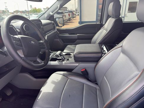 Used 2025 Ford F150 Lariat w/ Equipment Group 501A Mid AWD/4WD image 8