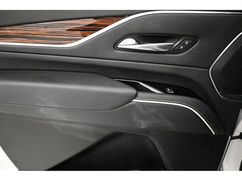 Certified 2024 Cadillac Escalade ESV Premium Luxury w/ LPO, Floor Liner Package AWD/4WD image 24