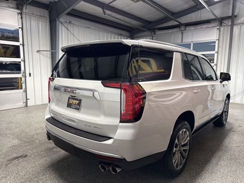 Used 2021 GMC Yukon Denali w/ Denali Premium Package AWD/4WD image 26