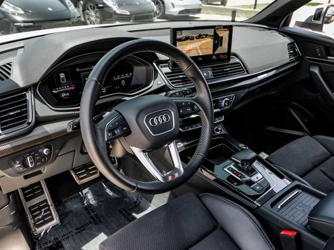 Used 2023 Audi SQ5 Prestige w/ Prestige Package AWD/4WD image 12