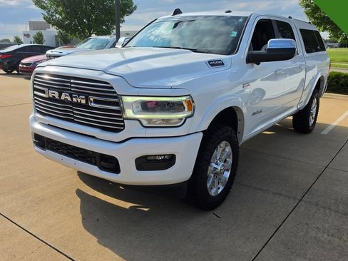 Used 2020 RAM 2500 Laramie AWD/4WD image 2