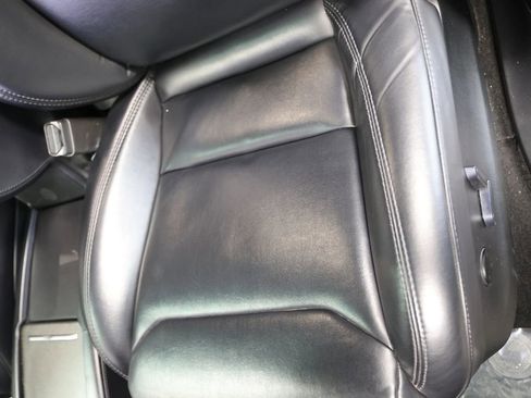 Used 2018 Tesla Model X 75D image 27