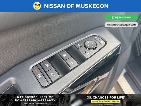 New 2025 Nissan Pathfinder SV image 11