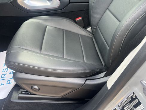 Used 2024 Mercedes-Benz GLE 450 4MATIC image 20