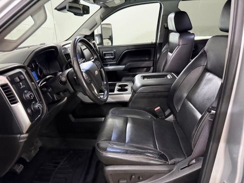 Used 2016 Chevrolet Silverado 2500 LTZ w/ Duramax Plus Package AWD/4WD image 10