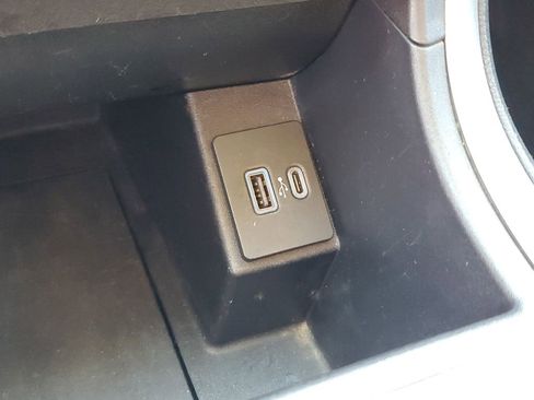 Used 2023 Ford Edge SEL image 27