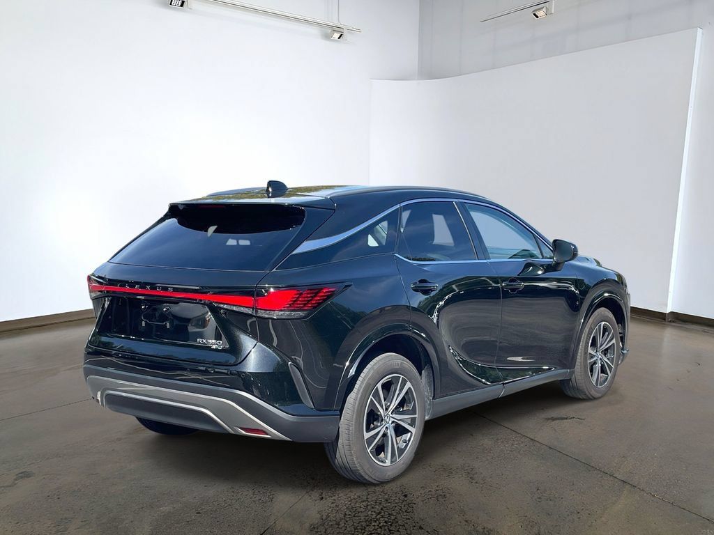 Used 2024 Lexus RX 350 Premium w/ Accessory Package (Z1) AWD/4WD image 4