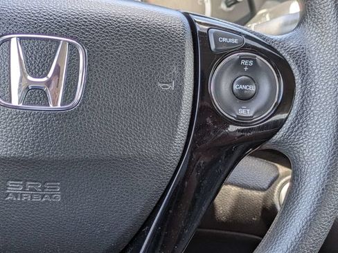 Used 2017 Honda Accord EX image 24