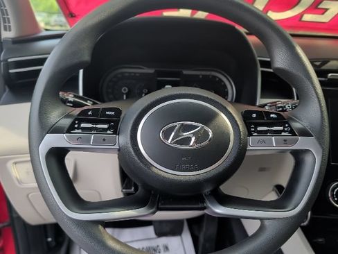 Used 2023 Hyundai Tucson SEL AWD/4WD image 10