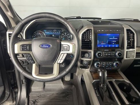 Used 2020 Ford F150 Lariat w/ Equipment Group 502A Luxury image 14