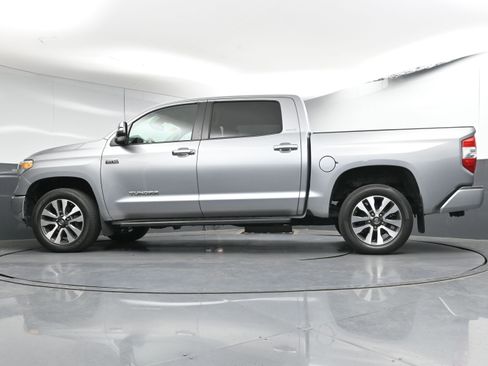 Used 2019 Toyota Tundra Limited w/ Limited Premium Package image 28