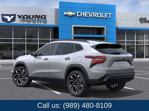 New 2026 Chevrolet Trax RS image 3