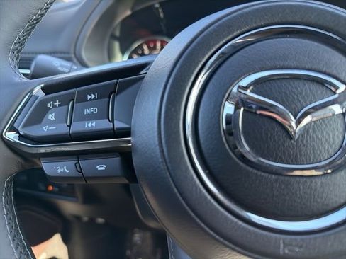 New 2025 MAZDA CX-5 Signature image 21