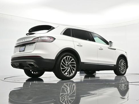 Used 2020 Lincoln Nautilus Reserve w/ Equipment Group 201A image 42