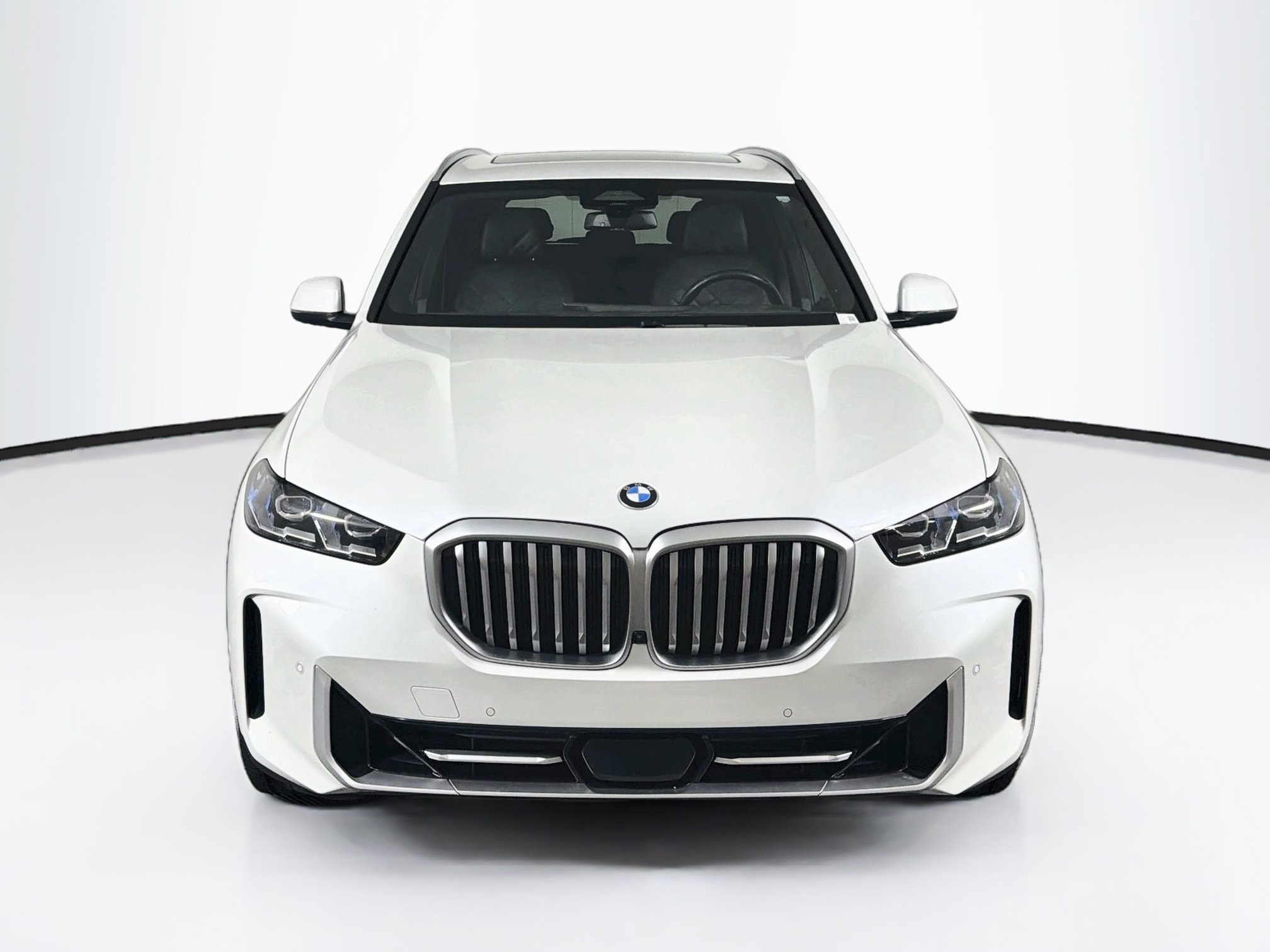 Used 2024 BMW X5 sDrive40i RWD image 2