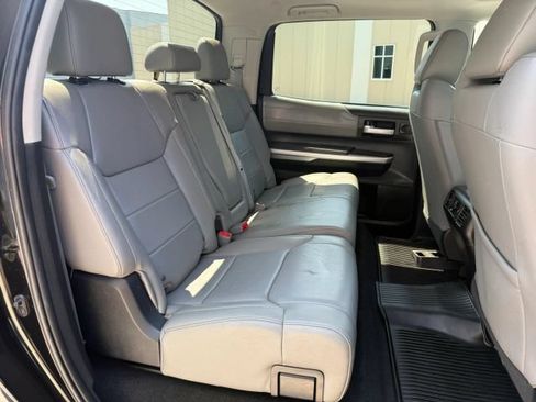 Used 2016 Toyota Tundra Limited w/ Limited Premium Package AWD/4WD image 21