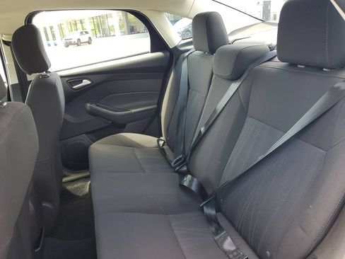 Used 2016 Ford Focus SE FWD image 26