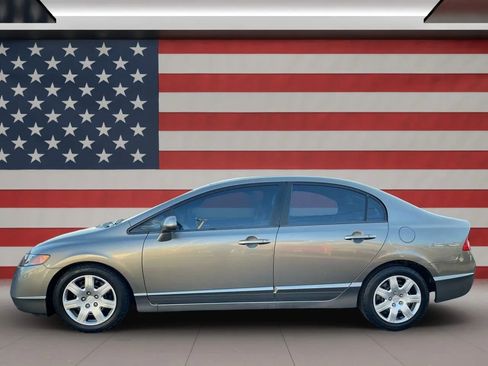 Used 2007 Honda Civic LX image 2