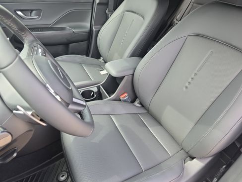 Used 2026 Hyundai Kona SEL Premium FWD image 13