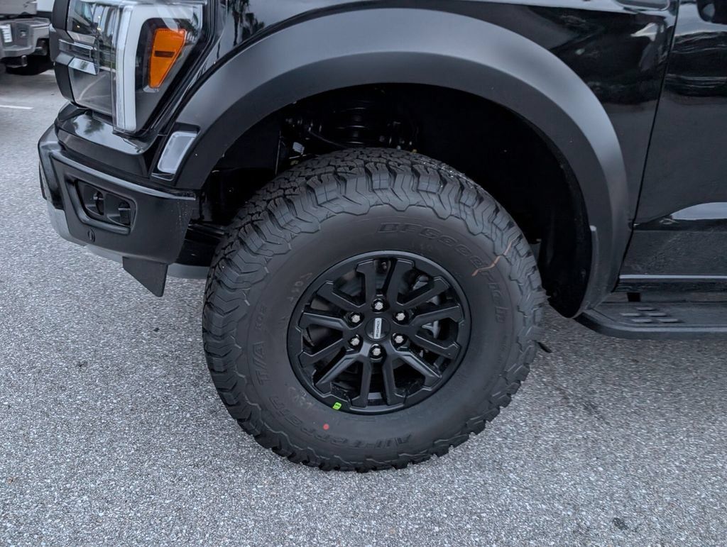 New 2026 Ford F150 Raptor AWD/4WD image 4