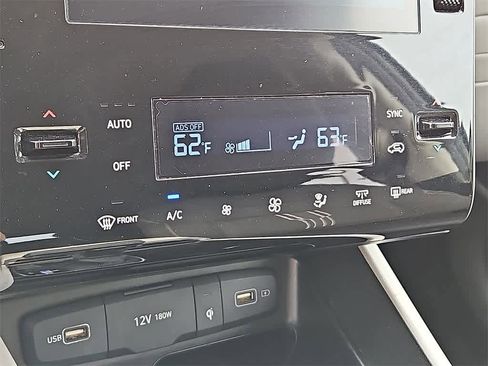 Used 2024 Hyundai Tucson SEL image 16