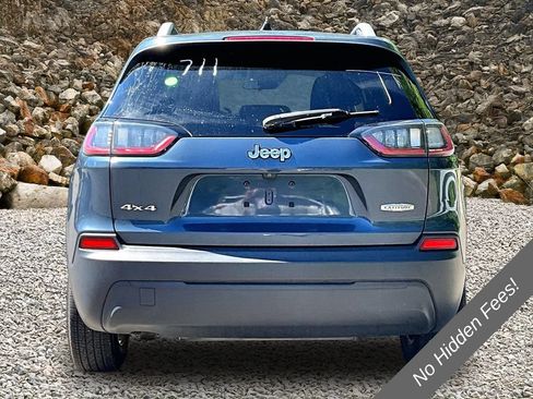 Used 2019 Jeep Cherokee Latitude w/ Cold Weather Group AWD/4WD image 4