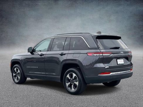 Used 2024 Jeep Grand Cherokee Limited 4xe AWD/4WD image 4