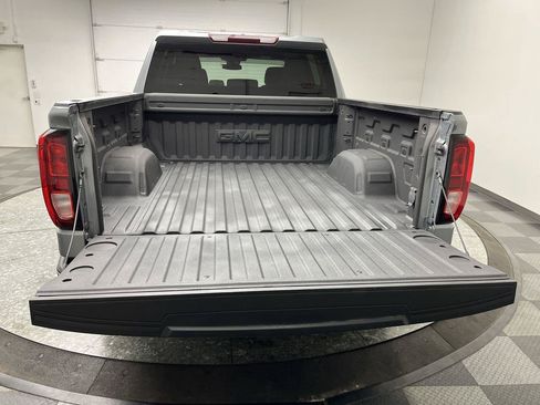 Certified 2024 GMC Sierra 1500 Elevation w/ LPO, Elevation Black Package AWD/4WD image 28