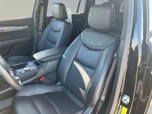 Used 2024 Cadillac XT6 Luxury w/ LPO, Floor Liner Package AWD/4WD image 23