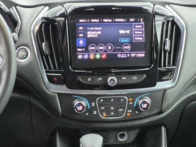 Used 2023 Chevrolet Traverse LT FWD image 10